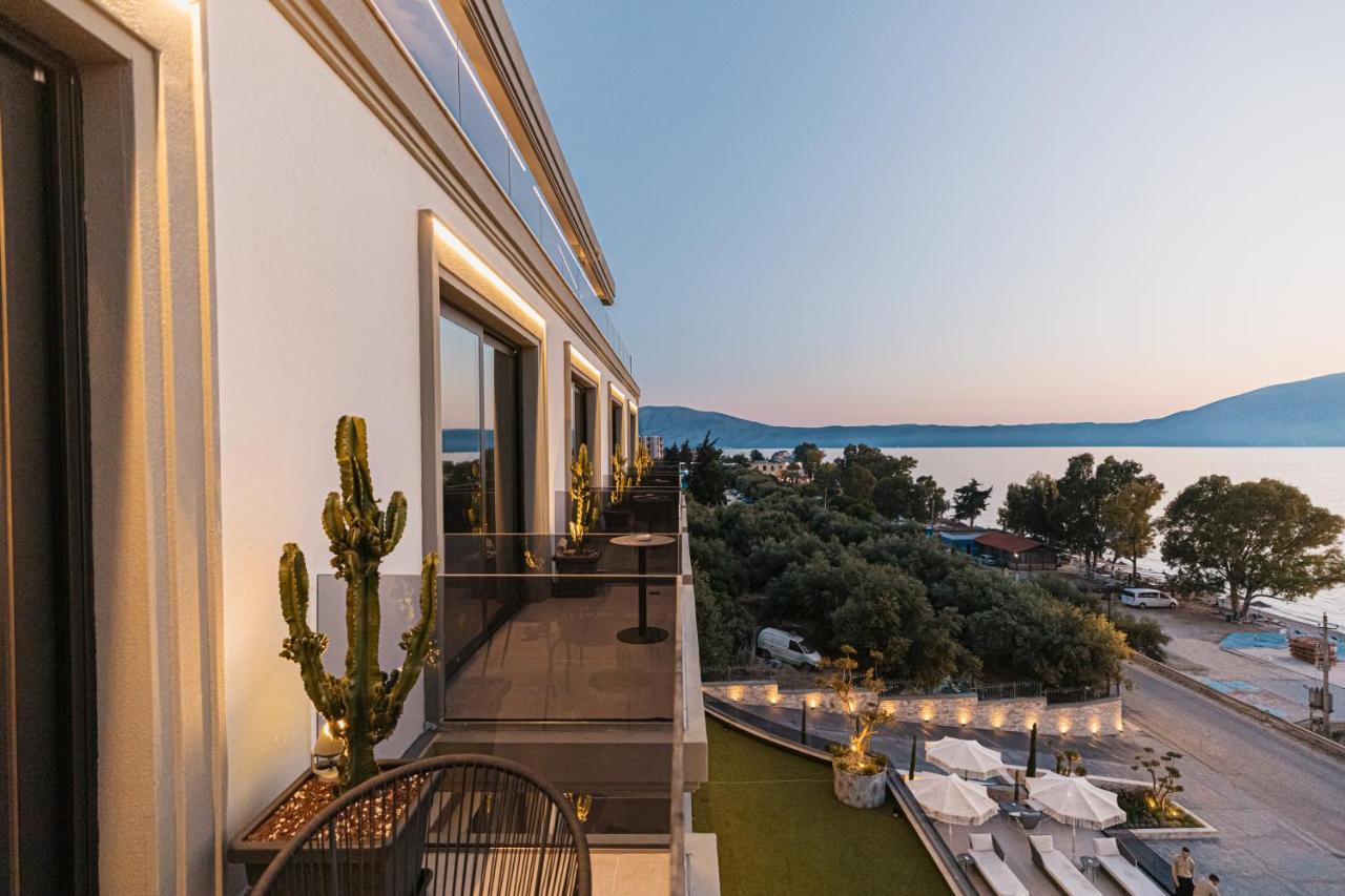 Mazarine Hotel, Vlore, Albania Радима Экстерьер фото