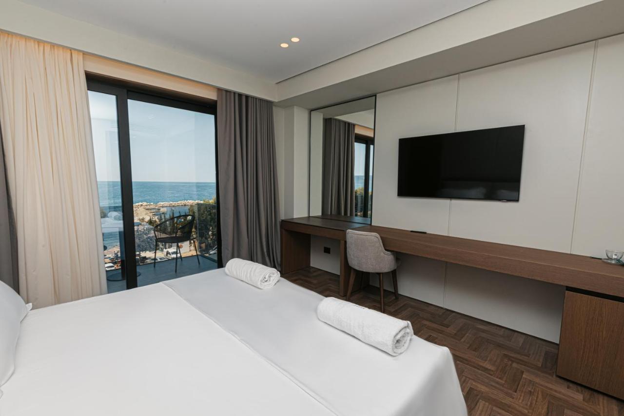 Mazarine Hotel, Vlore, Albania Радима Экстерьер фото
