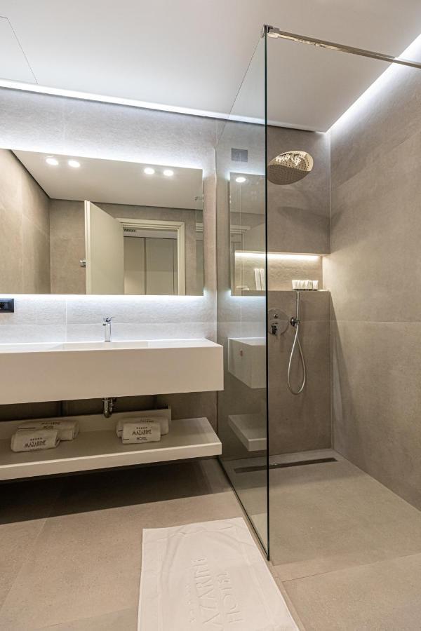 Mazarine Hotel, Vlore, Albania Радима Экстерьер фото