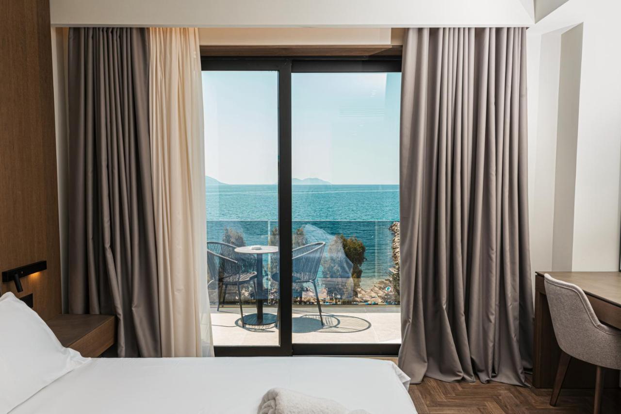 Mazarine Hotel, Vlore, Albania Радима Экстерьер фото