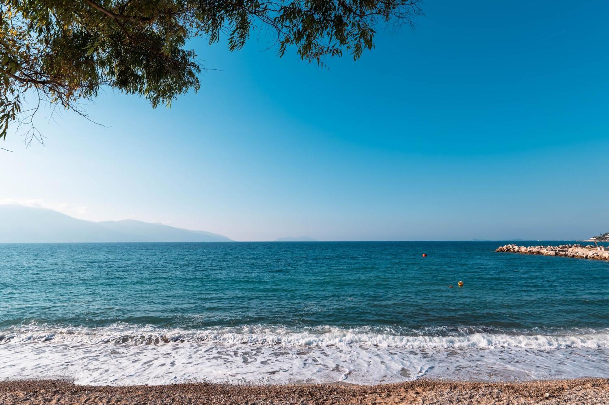 Mazarine Hotel, Vlore, Albania Радима Экстерьер фото